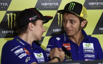 Rossi-Lorenzo, duello di nervi: la sfida per il Mondiale è anche psicologica