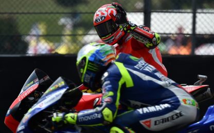 L'attacco di Iannone: "MotoGP imbarazzante, Vale meritava il titolo"