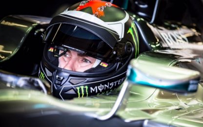 Lorenzo, grandi emozioni: guida la F1 di Hamilton