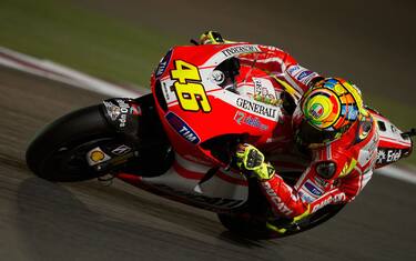 Qatar: Rossi delude, la prima pole della Motogp è di Stoner