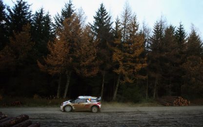 Rally, nuovo incidente per Kubica: è illeso