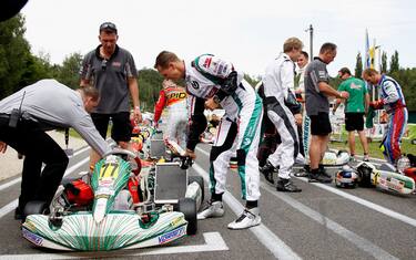 Schumi junior, un podio sui kart con dedica a papà Michael