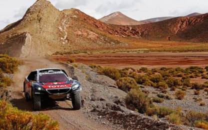 Loeb vince anche la quinta tappa: è sempre più leader della Dakar