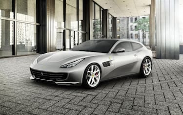 ferrari__GTC4Lusso_T