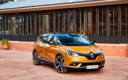 Nuova Renault Scenic (Hybrid Assist) 2017 