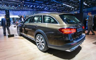 Mercedes Classe E All-Terrain al Salone di Parigi