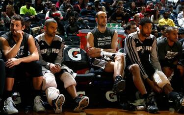 spurs_panchina_belinelli_parker_getty