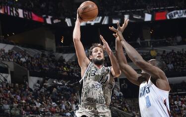 belinelli_spurs_boccats_2014_getty