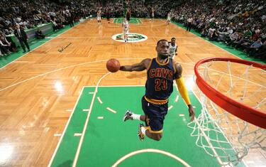King James lancia i Cavs: 3-0 su Boston. Ok Bulls e Warriors