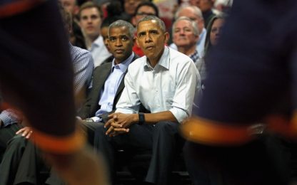 Chicago piega i Cavs sotto gli occhi di Obama. Golden State, buona la prima