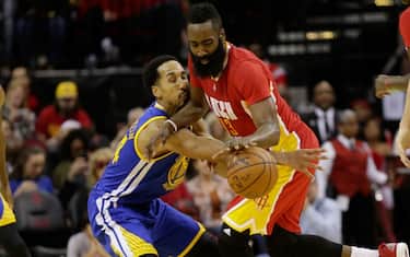 Harden si inchina ai Warriors, Westbrook trascina Oklahoma