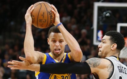Golden State può anche perdere: gli Spurs fermano Curry