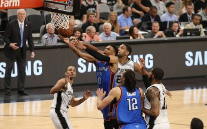 Westbrook stende gli Spurs, Oklahoma vede la finale