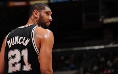 NBA, gli Spurs ritirano la mitica 21 di Tim Duncan