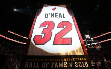 MIAMI, FL - DECEMBER 22:  The jersey of NBA Legend Shaquille O'Neal is hoisted into the rafters at his number retirement ceremony on December 22, 2016 at American Airlines Arena in Miami, Florida. NOTE TO USER: User expressly acknowledges and agrees that, by downloading and/or using this photograph, user is consenting to the terms and conditions of the Getty Images License Agreement. Mandatory Copyright Notice: Copyright 2016 NBAE (Photo by Joe Murphy/NBAE via Getty Images)