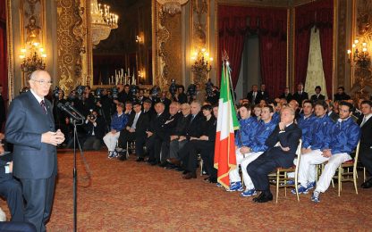 Napolitano: forza azzurri! Berlusconi: vorrei venire con voi