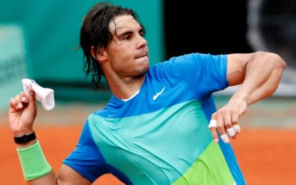 Roland Garros: Nadal agli ottavi. Avanti Djokovic e Serena
