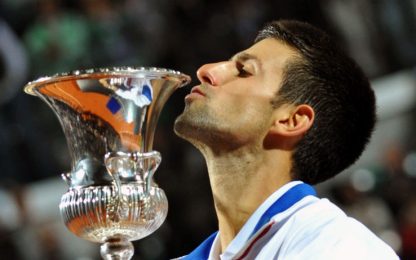 Internazionali, Djokovic trionfa a Roma. Sharapova regina