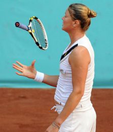 Tennis, Dinara Safina appende la racchetta al chiodo