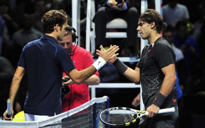 Masters Londra, lezione di Federer a Nadal: 6-3, 6-0