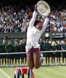 Wimbledon, Serena Williams trionfa e fa cinquina