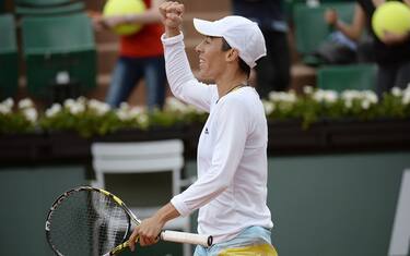 Roland Garros, Schiavone agli ottavi. Fognini va a casa