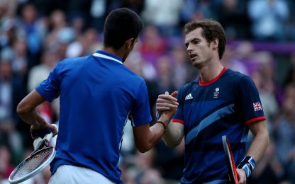 Wimbledon, Djokovic da impazzire. La finale sarà con Murray