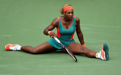 Miami, Serena Williams ai quarti. Sharapova soffre ma vince