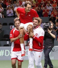 Davis, Federer batte Fognini. E la Svizzera va in finale