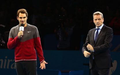 Federer dà forfait, problemi alla schiena: vince Djokovic