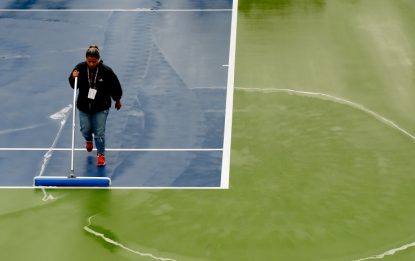 Piove agli Us Open, Pennetta-Vinci: rinviato l'appuntamento con la storia
