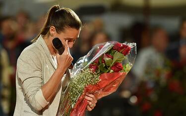 ROME, ITALY - MAY 10: Flavia Pennetta of Italy waves bye after retiring from tennis on Day Three of The Internazionali BNL d'Italia 2016 on May 10, 2016 in Rome, Italy. (Photo by Dennis Grombkowski/Getty Images)