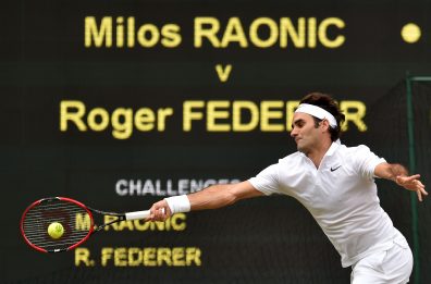 Federer saluta Wimbledon, Raonic sfida Murray