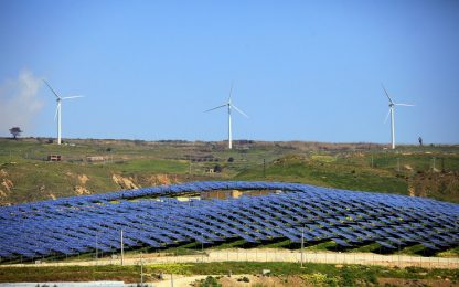 Costi in calo e investimenti, l'energia green diventa conveniente