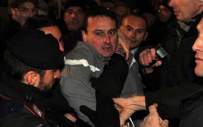 Arrestato Massimo Tartaglia, l'uomo che ha ferito Berlusconi