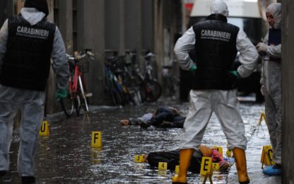 Cingalesi uccisi nel centro di Firenze. Preso l'assassino