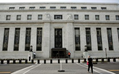 Fed: "La crescita più lenta del previsto"