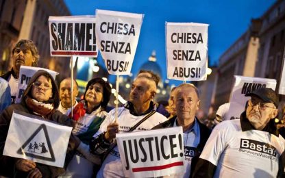 Preti pedofili, le vittime a Roma per rompere il silenzio