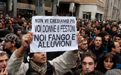 Veneto, Berlusconi accolto da fischi e applausi