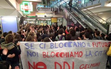 studenti_proteste_roma_aeroporto_ansa