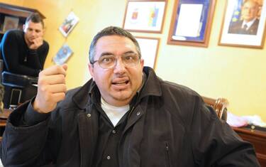 Lampedusa, indagato il sindaco: "Istiga all'odio razziale"