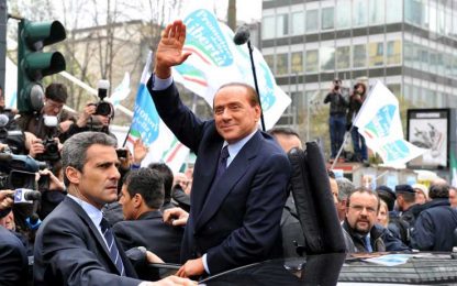 Berlusconi: la politica è impotente davanti alle toghe