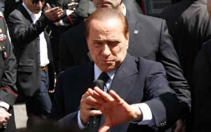 Berlusconi, comizio davanti al Tribunale: "Accuse assurde"
