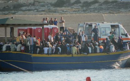 Lampedusa, 2000 immigrati in 24 ore