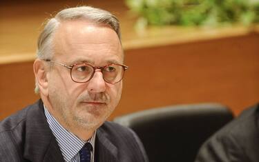 Costi politica, ora il decreto. Vietti: "Come Tangentopoli"