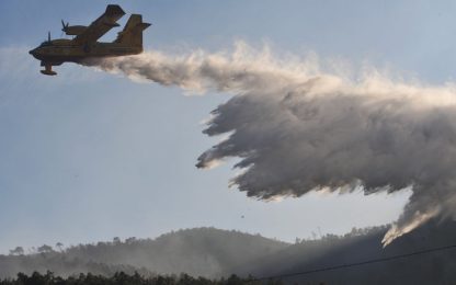 Liguria: bruciano i boschi del savonese. 400 ettari in fumo