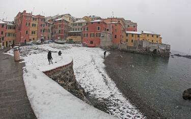 Gelo in Italia: treni in ritardo e disagi sulle strade