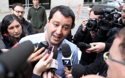 Salvini: "Penso che Rosi Mauro si debba dimettere"