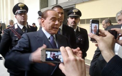 Ruby, Berlusconi: “Travestimenti? Erano gare di burlesque”