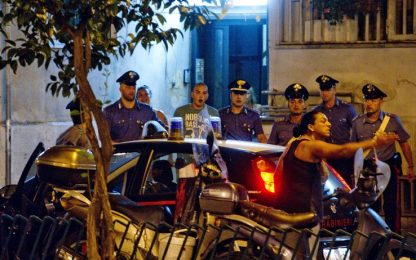 Camorra, incendiarono campo rom: decine di arresti a Napoli